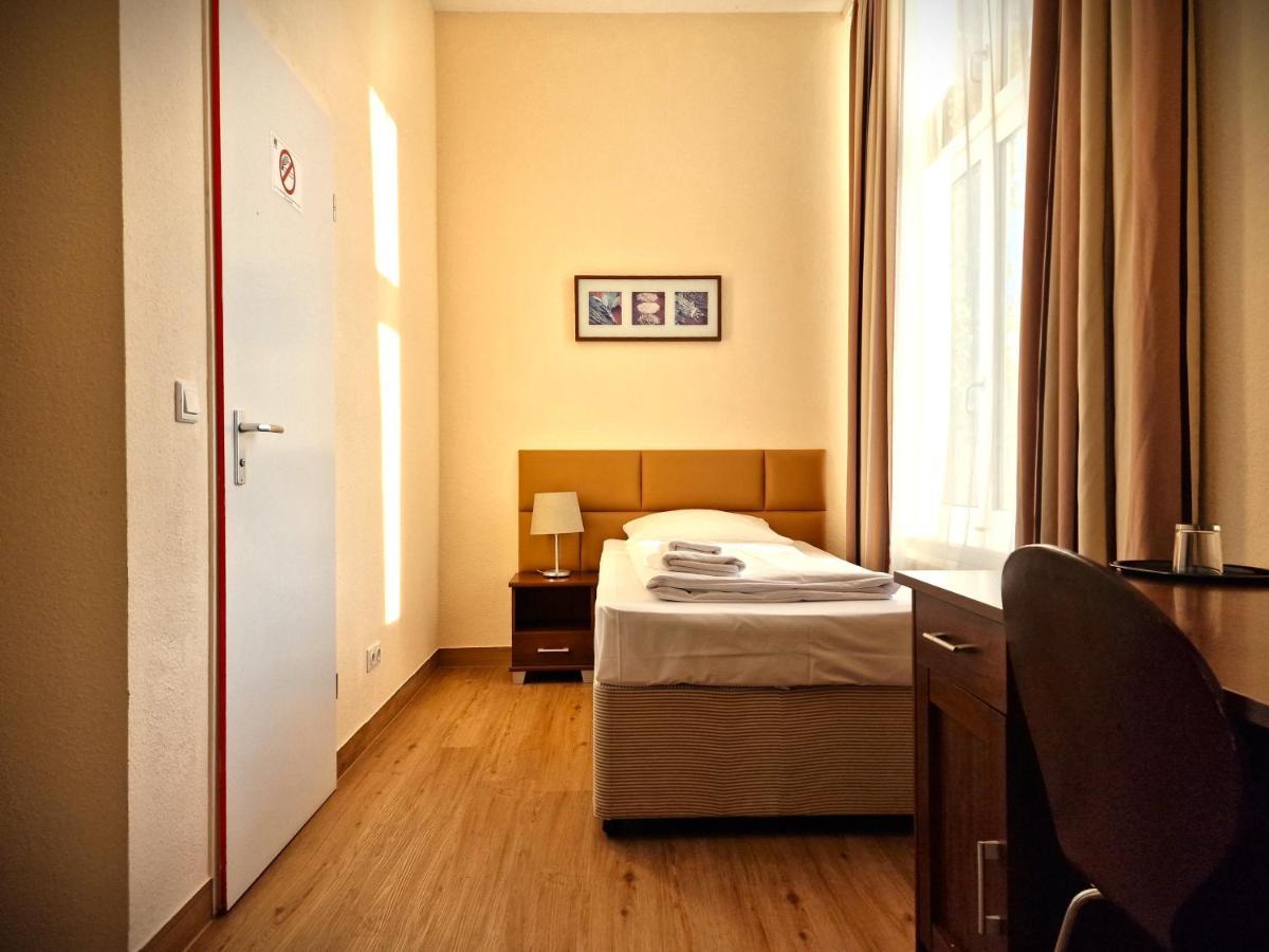 Mikon Eastgate Hotel - City Centre Βερολίνο Εξωτερικό φωτογραφία