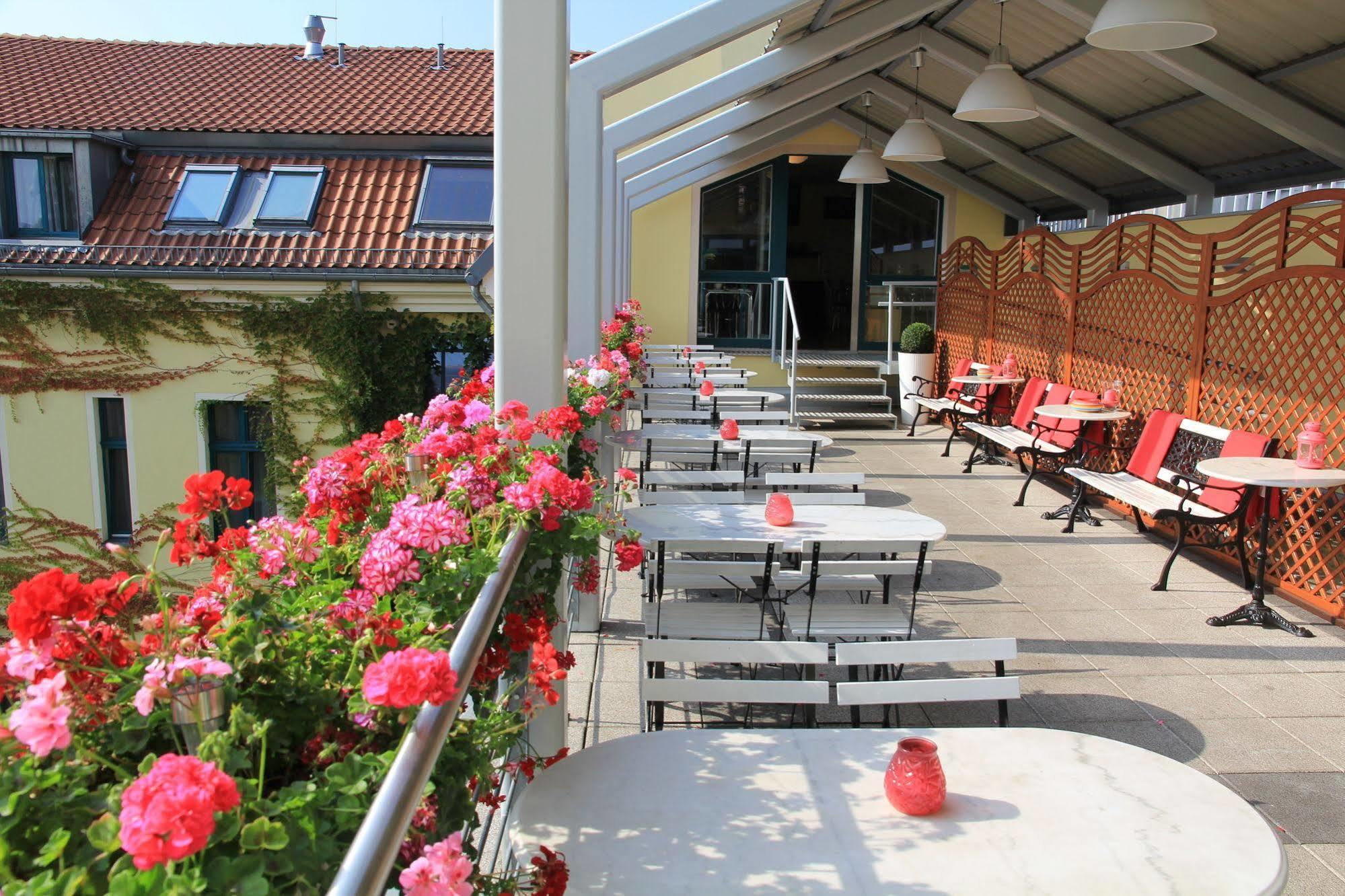 Mikon Eastgate Hotel - City Centre Βερολίνο Εξωτερικό φωτογραφία